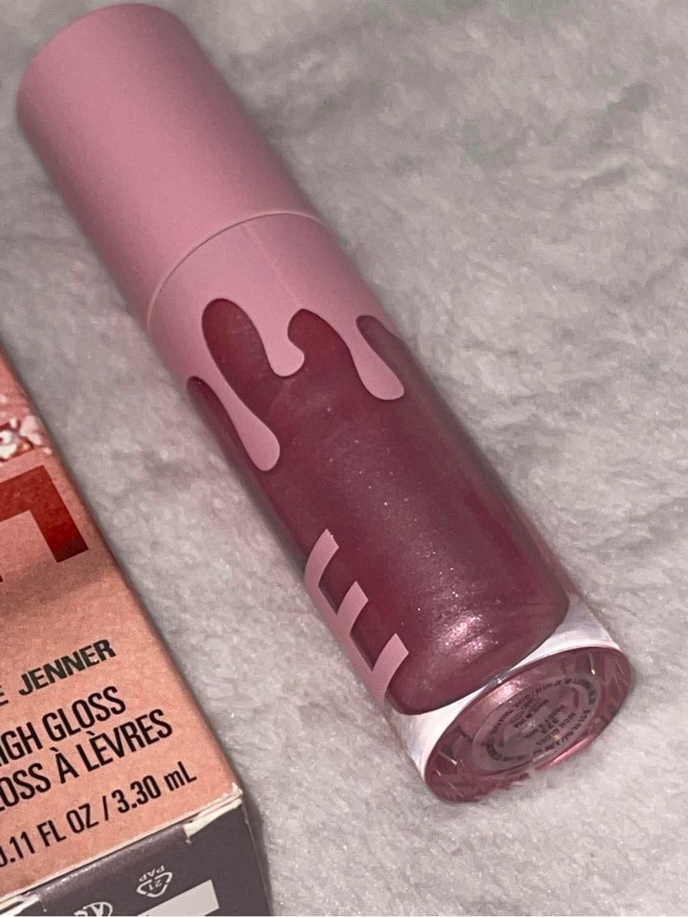 Kylie Cosmetics High Gloss in Daddy’s Girl - Picture 12 of 15